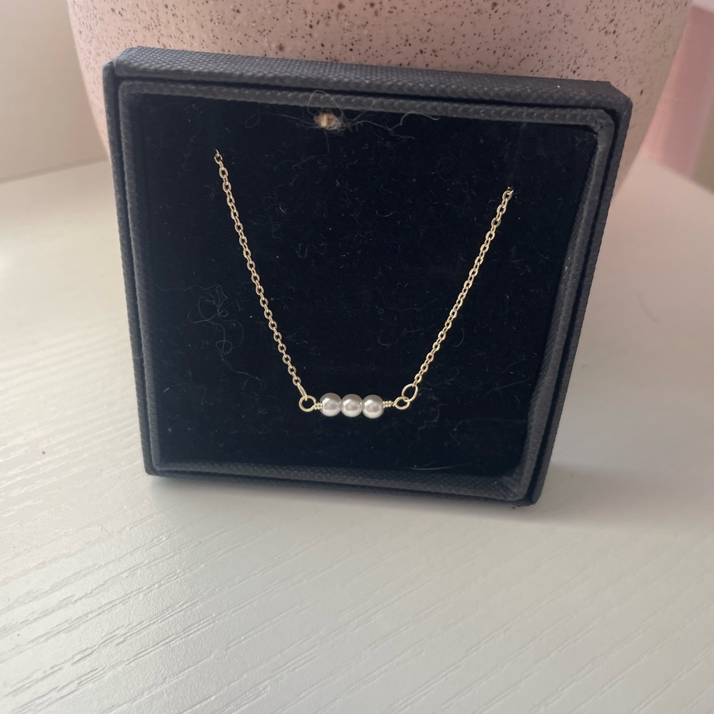 Delicate Gold Pearl Bar Necklace - White Pearls